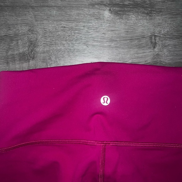 NWT Lululemon leggings - Picture 5 of 6